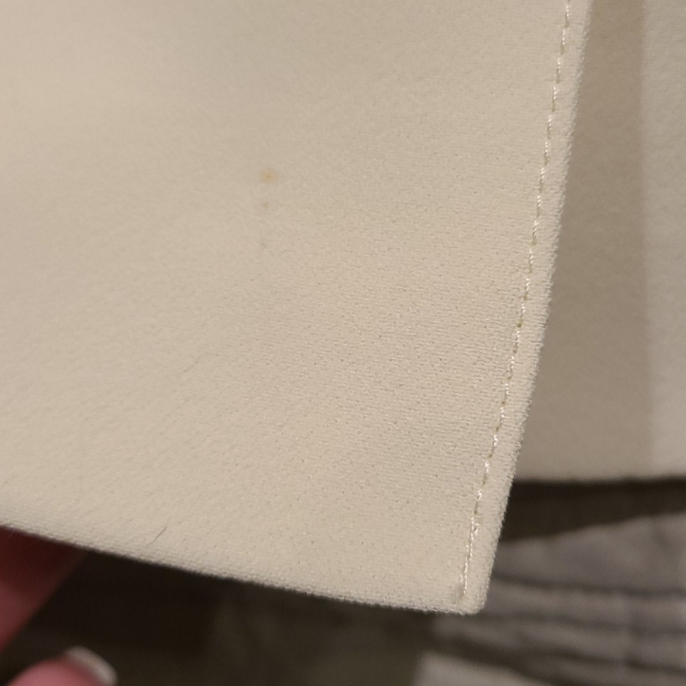 Lagerfeld Runway Off-White Desk to Dinner Suit - Picture 9 of 13